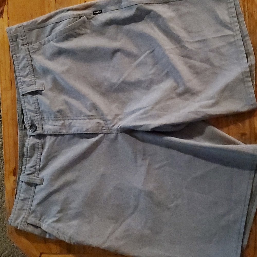 Size 38, O'Neil Grey Shorts